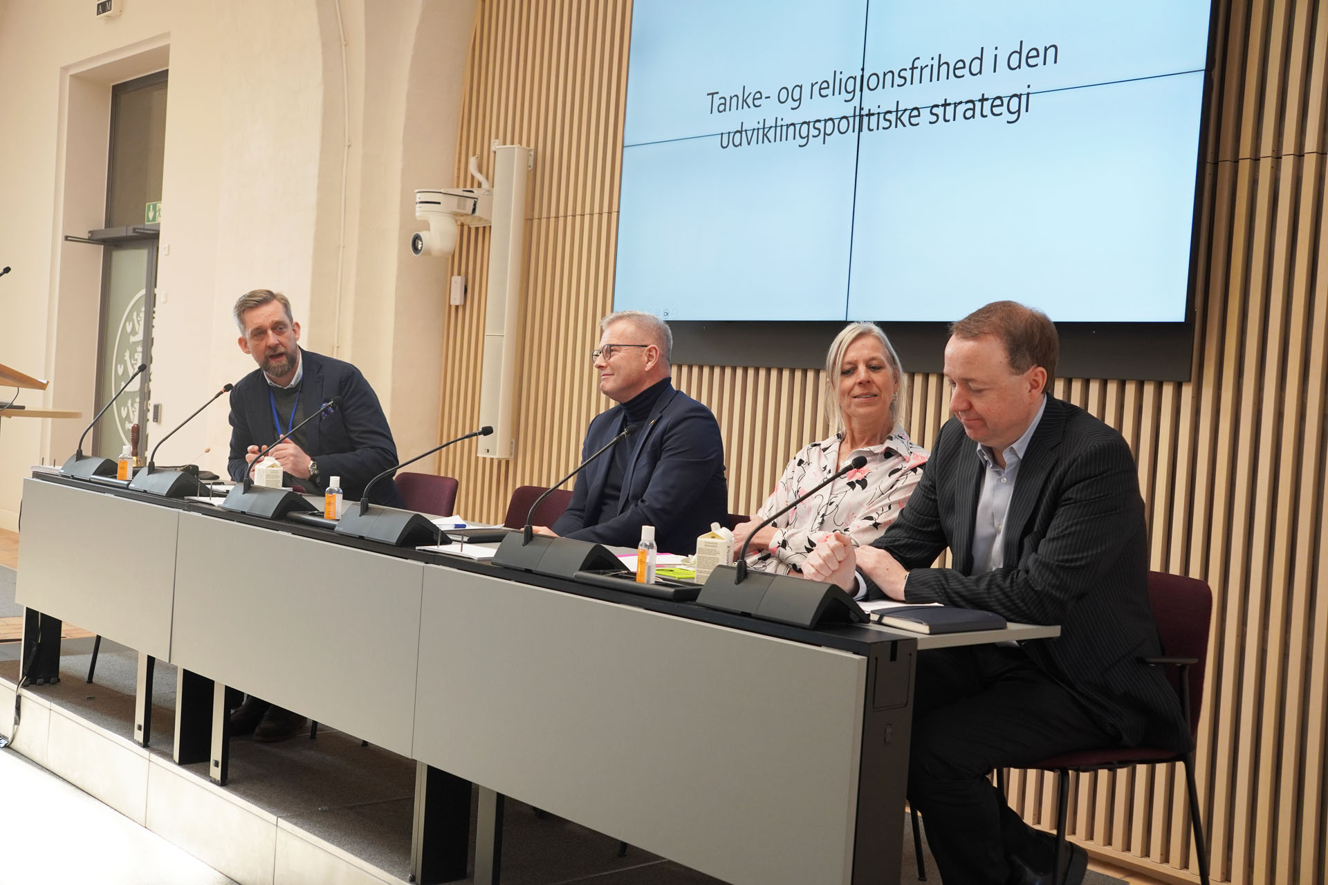 Trosfrihed er fundament for det frie valg - BDM